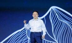 挺起中国AI的“脊梁”：刘庆峰谈算力突围与自主可控的决心