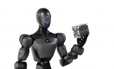 全球首个：具身智能机器人在宁德时代电池产线“上岗打工”，实现规模化落地