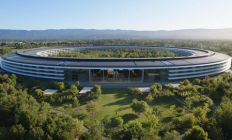 被Meta挖走多名AI工程师后 苹果挖走了Meta的首席法务官