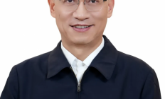 中国联通董事长董昕新春致辞：深化“人工智能+”应用创新