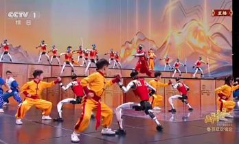 宇树科技机器人再次登上春晚 今年有跳马后空翻醉拳和双节棍